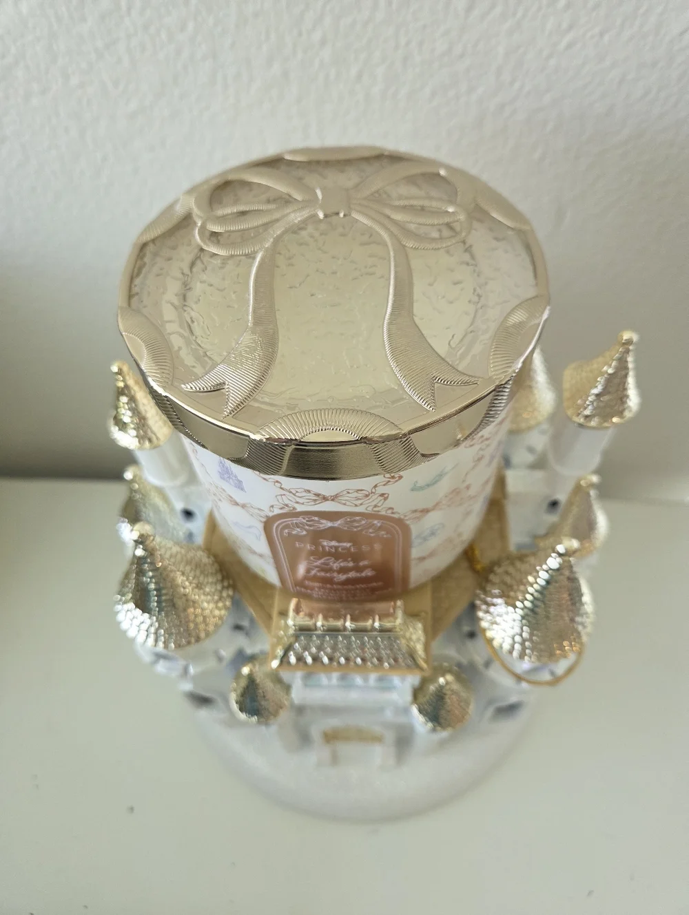 NEW Bath & Body Works DISNEY PRINCESS 2 COLLECTION Light-Up Castle 3-Wick Candle - Picture 3 of 16